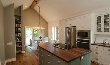 65aded08a78ed7f6ff1f14eb Custom Home Luxury Cottage Davidson Nc Mcmillan Builders Rgb0015 1200x803